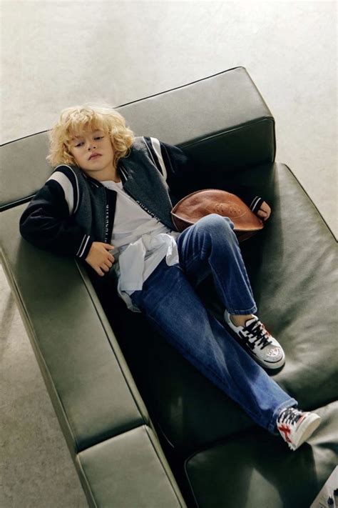 Купить куртку Givenchy для мальчика FW 22-23 Givenchy jackets for boys ...