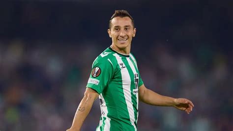 Andrés Guardado se reincorporó a los entrenamientos del Real Betis