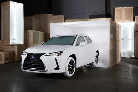 Lexus Ux Has Tires Inspired By Nike Air Force 1 Sneakers Maxim