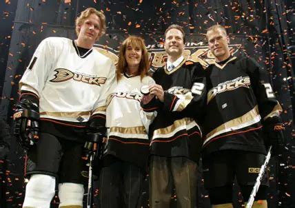 Anaheim Ducks Team History | Sports Team History