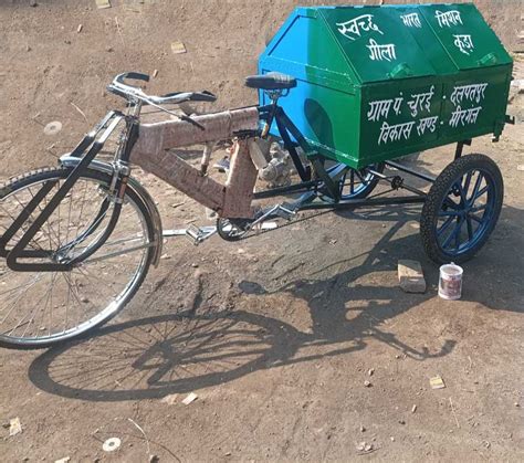 Green Tricycle Garbage Rickshaw At Best Price In Lucknow Id