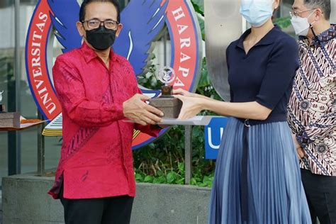 UPH Kampus Surabaya Pindah Lokasi Hadirkan Fasilitas Modern Jawa Pos