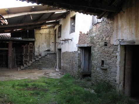 Finca Casa Rural De Habitaciones En Monforte De Lemos En Venta