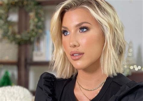 Growing Up Chrisley Savannah Happy To Receive Compliment Brother Chase Not So Much Soap