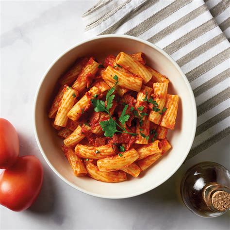 Rigatoni Amatriciana Ueat Home