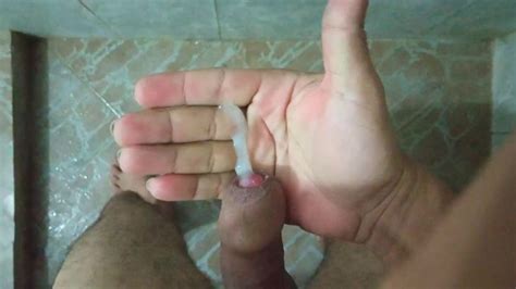 DERRAMANDO LECHE POR MONTO Pornhub Gay