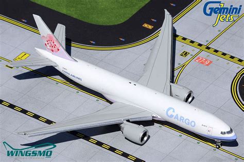 GeminiJets China Airlines Cargo Boeing 777F Flaps Down Version