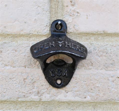 Black Retro Bottle Opener Cast Iron Wall Mount Bottle Opener