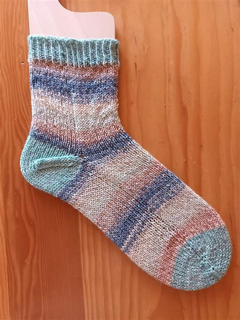 Ravelry Les Chaussettes Derbymatic 2 Pattern By AdalariaKnit