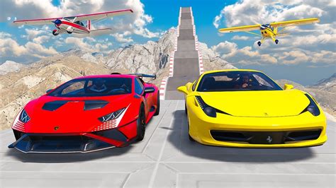 Lamborghini vs Ferrari Ailesi Arabalar Kasisli İniş Parkurunda GTA 5