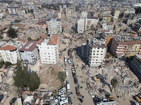 Depremden etkilenen Hatay daki yıkım havadan görüntülendi