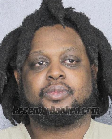 Recent Booking Mugshot For CEDRIC CUNNINGHAM In Broward County Florida