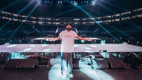 MANJ MUSIK LIVE COCA COLA ARENA YouTube