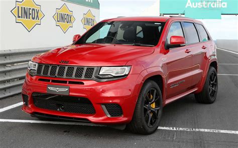 100 Jeep Trackhawk Wallpapers