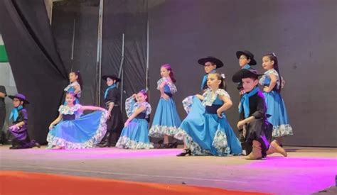 La Escuela Provincial Conmemora El D A De Folclore Argentino La