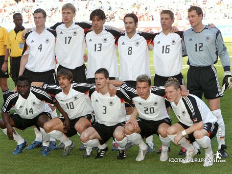 SOCCER PLAYERS WALLPAPER Germany Football Team World Cup 2010