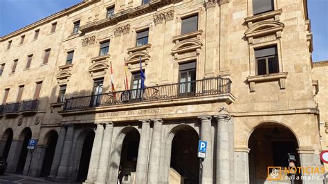 Homenaje A Antonio Cepas López Gobernador Civil De Salamanca En El Año