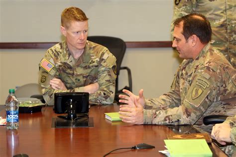 USASAC Discusses Security Assistance During CENTCOM Visit Article