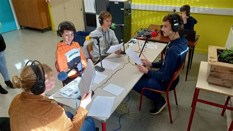 De la web radio en classe EMI et bientôt un premier podcast à lécoute