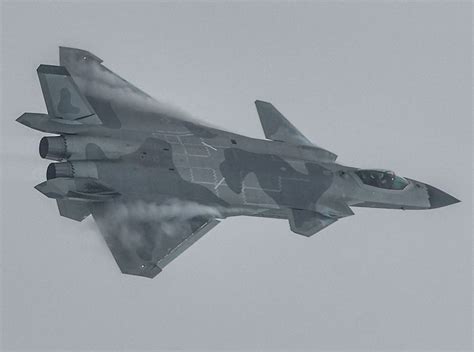 China's J-20 Stealth Fighter Is Built on Stolen F-35 Technology | The ...