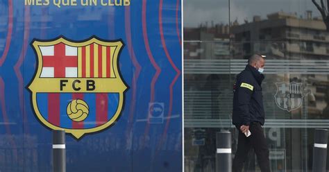 Football Le FC Barcelone et d ex dirigeants inculpés pour corruption