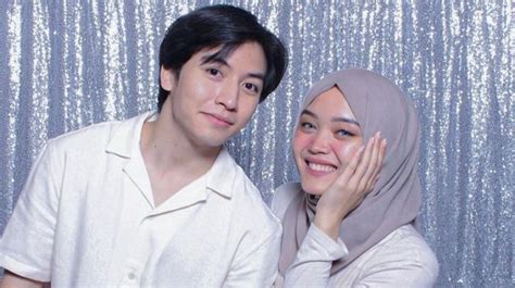 Seperti Anak Abg Ini Potret Putri Delina Dan Jeffry Reksa Rayakan