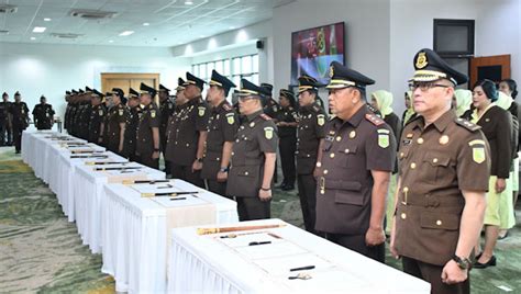 Kajati Jabar Lantik Dan Serah Terima Jabatan Di Lingkungan Kejati