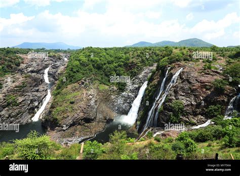 Shivanasamudra Falls Stock Photo - Alamy