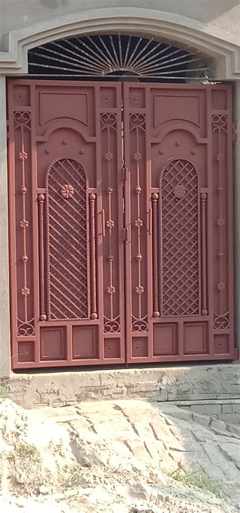 Pin By Dk On Grill Door Design Gate Design Modern Steel Gate Design