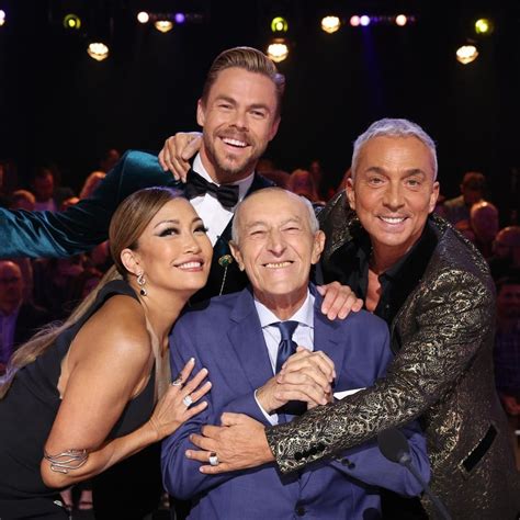 Dwts Season 32 Judge Derek Hough Gets Emotional As He Remembers Len Goodman During Semi Finale