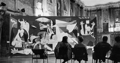 LA ESPINA ROJA LA EXPOSICIÓN ITINERANTE EL VIAJE DEL GUERNICA