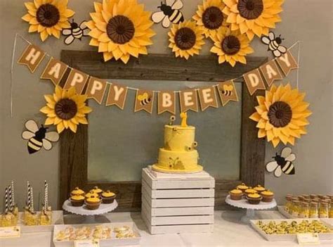 Sunflower Themed Wedding Decor