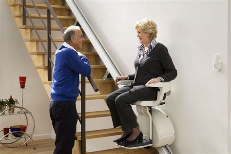 Consejos para elegir una silla salvaescaleras Farré Accessibilitat