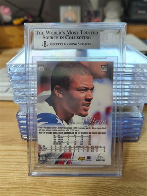 1997 Flair Showcase Row 0 Terry Glenn 25 SB Champ BGS 9 1 1 POP 1 SP