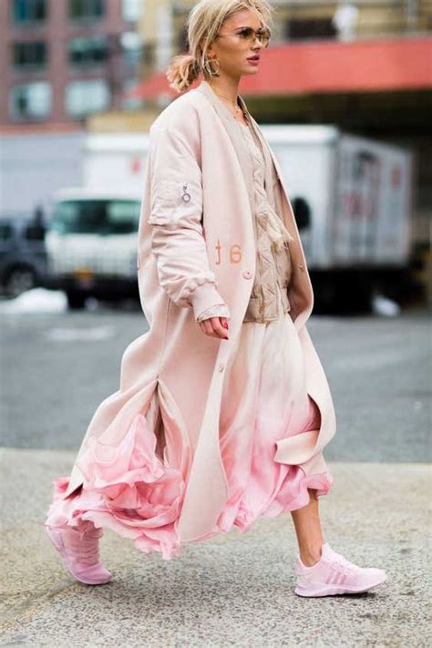 How To Wear Pink Sneakers In 23 Ways 2023 Atelier Yuwa Ciao Jp