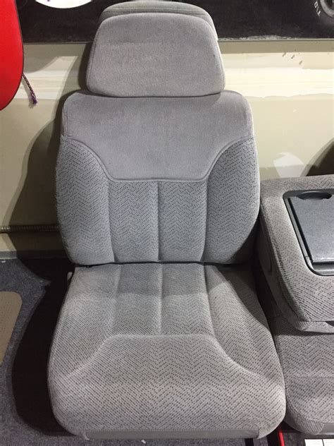 88 98 Chevy Gmc 60 40 Bench Seat Grey Gmt400 For Sale In Bothell Wa Offerup