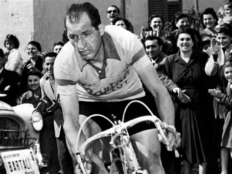 Cento Anni Fa Nasceva Gino Bartali Firenze Lo Ricorda Con Mostre