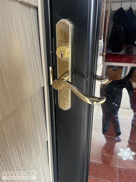 Storm Door Lock