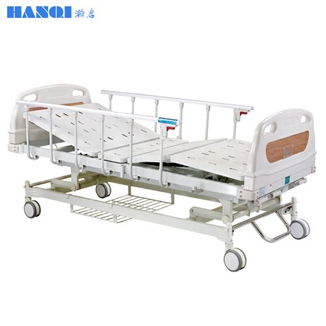 Three Crank Manual Hospital Patient Bed Muti Function Nursing Bed