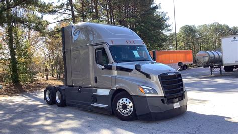 Freightliner Cascadia Sleeper Semi Truck For Sale Miles