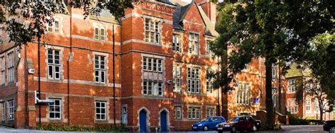 Newcastle Under Lyme School 廸昇海外升學中心 Rise Smart Overseas Education Centre