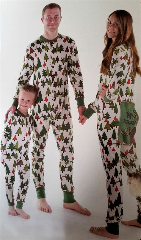 Christmas pajamas - bingeremerald