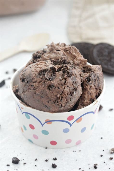 No Churn Chocolate Cookies And Cream Ice Cream Eat Drink Love