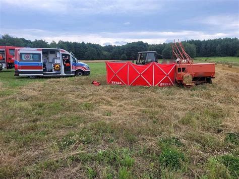 Tragiczny wypadek podczas prac polowych Zginął 29 latek