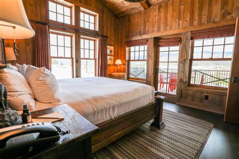 Colorado Mountain Resort Lodging High Lonesome Lodge King Suite