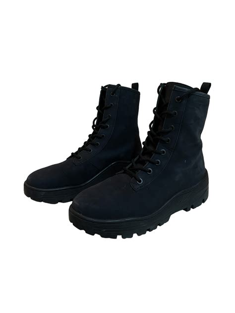 Yzy Nubuck Boot Season 5 Graphite Vlordsworld