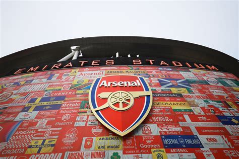 Sky Pundit Makes Emirates Stadium Claim After Arsenal Vs Manchester United