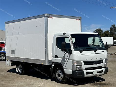 2016 Fuso Canter 515 Pantech AMT Trans Low KMS Car License Truck