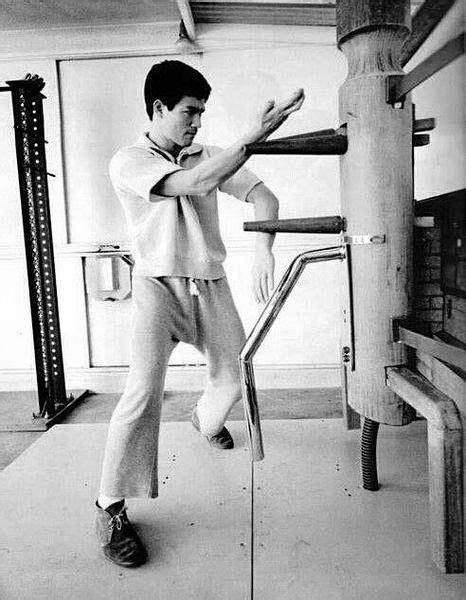 Pin On Martial Arts Bruce Lee Training Bruce Lee Martial Arts Bruce