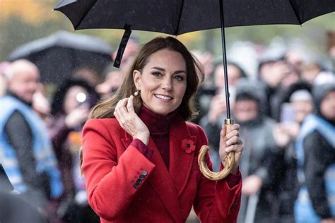 Motivul Pentru Care Kate Middleton A Renunțat La Verighetă De Ce Nu O Mai Poartă De Fapt